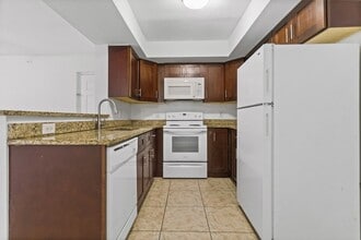 Club Caribe Apartments SPRING SPECIAL in Coconut Creek, FL - Building Photo - Building Photo