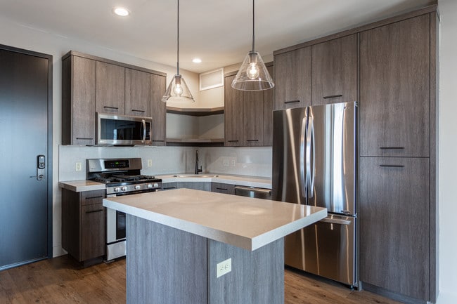 Salt Lake Costume Apartments in Salt Lake City, UT - Foto de edificio - Interior Photo