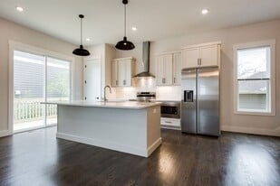 2207 Pennington Ave in Nashville, TN - Building Photo