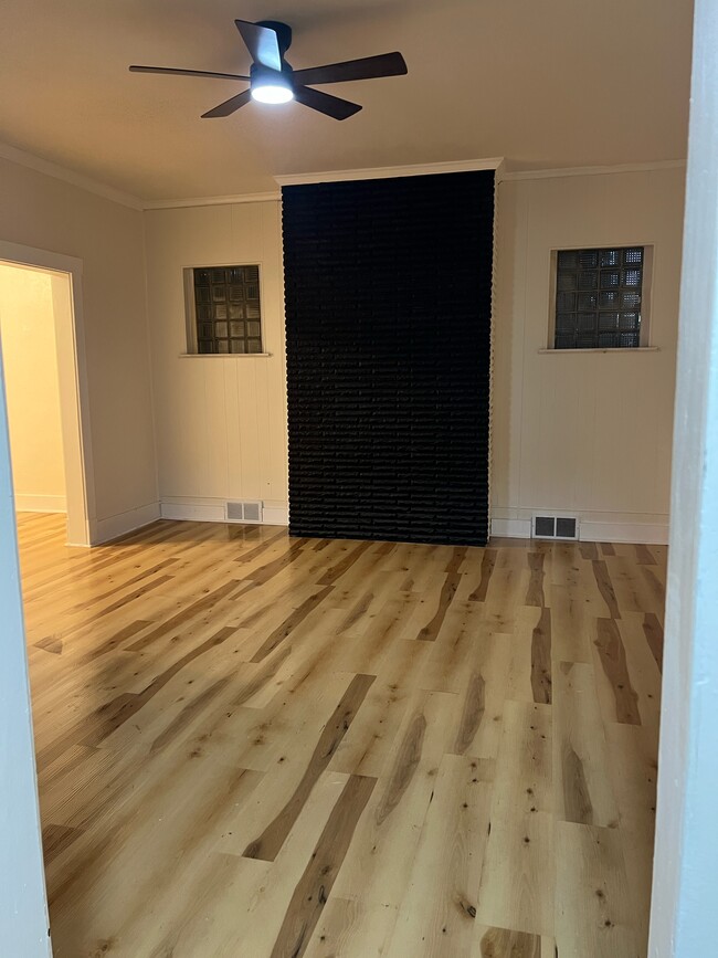 403 25th St in McKeesport, PA - Building Photo - Building Photo