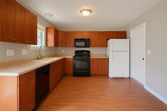 506 Brendon Park Ln in Friendswood, TX - Building Photo - Building Photo