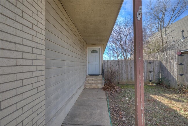 1712 W 57th Pl in Tulsa, OK - Building Photo - Building Photo