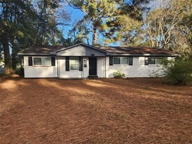 4335 Rainbow Rd in Montgomery, AL - Building Photo
