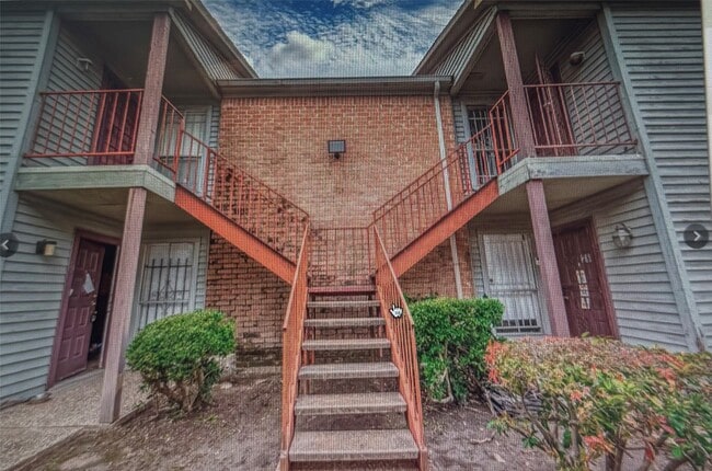 property at 9350 Country Creek St