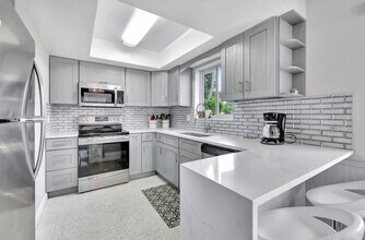 1751 S Ocean Blvd, Unit 101 in Pompano Beach, FL - Foto de edificio - Building Photo