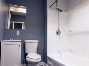 3206 W 50th St in Cleveland, OH - Building Photo - Building Photo