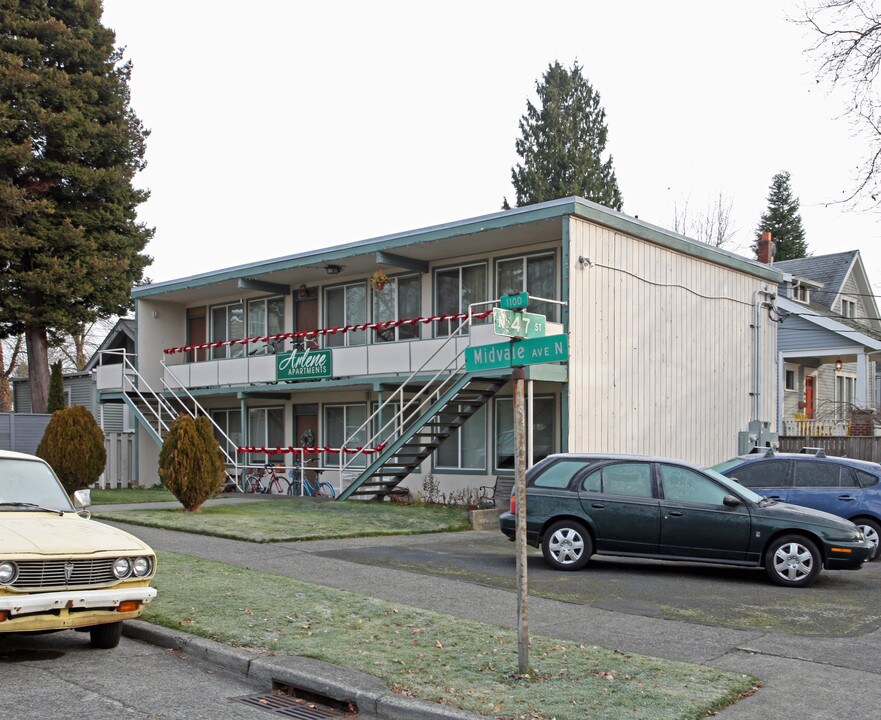 Arlene Apartments in Seattle, WA - Building Photo