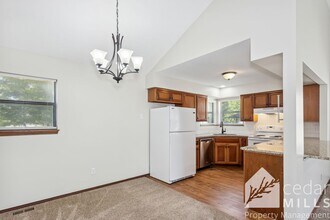 560 W 3rd St in Andover, KS - Building Photo - Building Photo