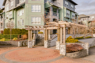 Sandringham in White Rock, BC - Building Photo - Building Photo