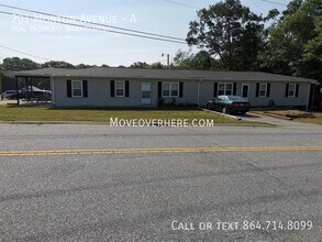 201 State Rd S-23-422 in Simpsonville, SC - Building Photo - Building Photo