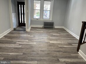 127 E Coulter St in Philadelphia, PA - Building Photo - Building Photo