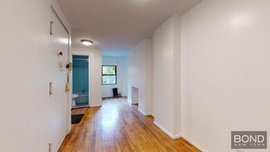149 1st Ave in New York, NY - Building Photo - Building Photo