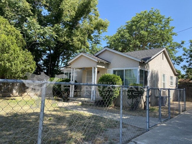 property at 1255 Yosemite Pkwy