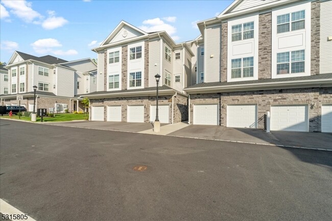 property at 33 Veterans Wy