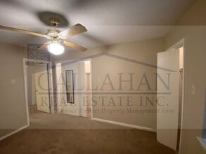 8 Towne Park Ct in Little Rock, AR - Building Photo - Building Photo