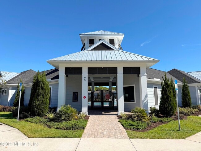 33 Summer Daze Dr in St. Augustine, FL - Foto de edificio - Building Photo