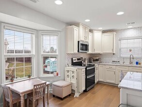 302 Belvedere Dr in Holly Ridge, NC - Building Photo - Building Photo