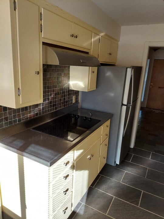 2883 Charing Rd, Unit 2883 in Columbus, OH - Building Photo