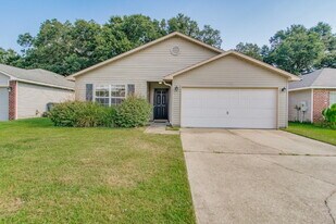 7933 Nalo Creek Loop in Pensacola, FL - Building Photo
