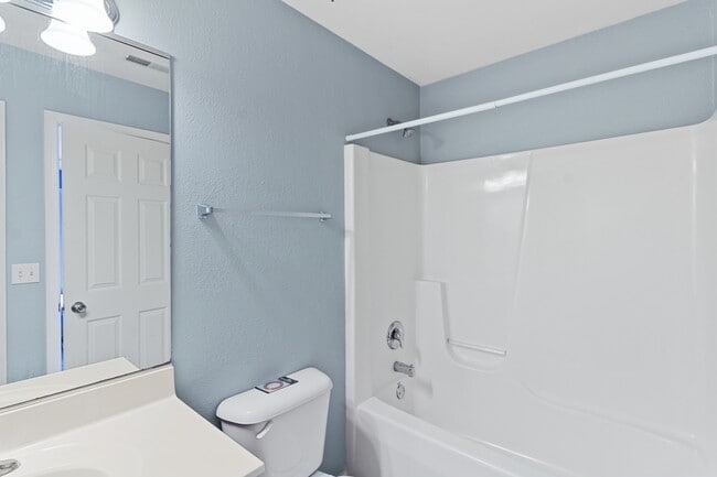 3739 Summer Sage Ct in Champaign, IL - Building Photo - Building Photo