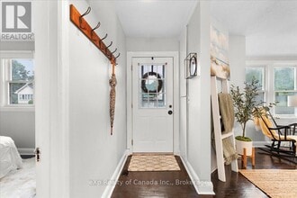 68 Cedar St in Woodstock, ON - Building Photo - Building Photo