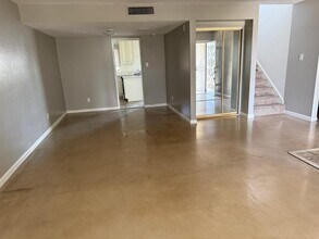 8244 E Valley Vista Dr in Scottsdale, AZ - Building Photo - Building Photo