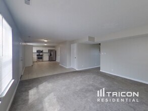 101 Bent Stream Ln in Brownsburg, IN - Foto de edificio - Building Photo