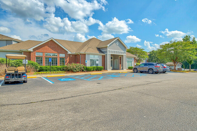 The Beacon in Auburn, AL - Building Photo - Building Photo