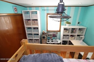 60 Shell St in Beachwood, NJ - Foto de edificio - Building Photo