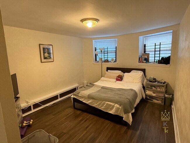 property at 1961 Commonwealth Ave