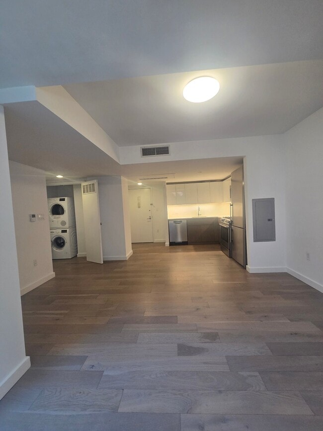 107 Columbia Heights