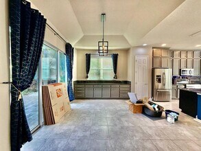 6414 Salt Creek Ave in Apollo Beach, FL - Building Photo - Building Photo