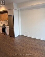 5105 Hurontario St in Mississauga, ON - Building Photo - Building Photo