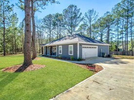 134 Blackberry Ln in Thomasville, GA - Building Photo