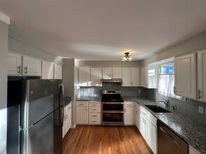 5135 Frances Ave in Tacoma, WA - Building Photo - Building Photo