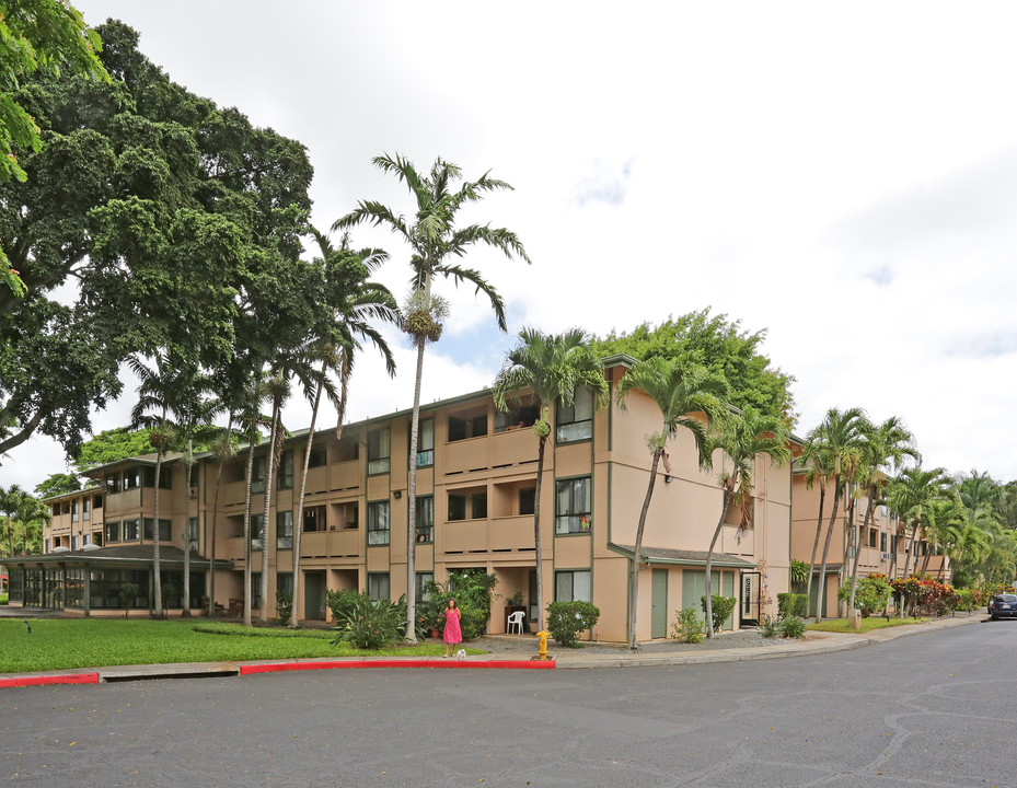 Hale Mohalu Senior Apartments in Pearl City, HI - Building Photo