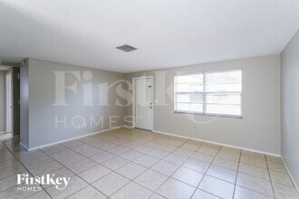 3101 Birch Ct in Dunedin, FL - Foto de edificio - Building Photo