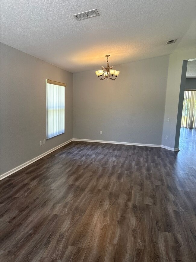 2253 Meadow Oak Cir in Kissimmee, FL - Building Photo - Building Photo