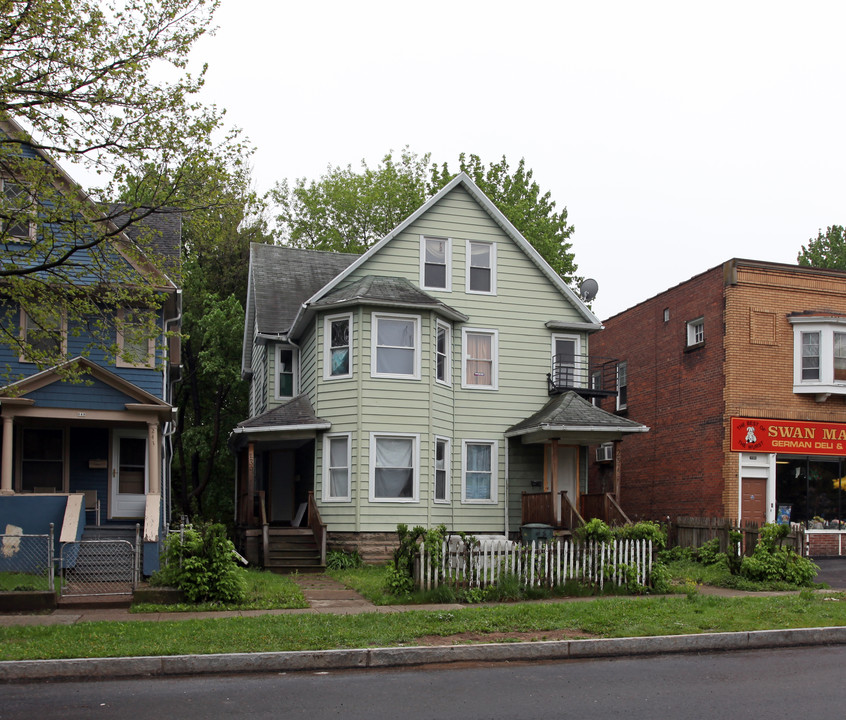 237-239 Parsells Ave in Rochester, NY - Building Photo