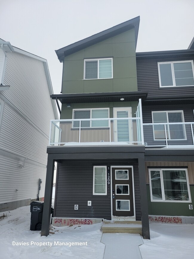 property at 1209 Keswick Dr SW