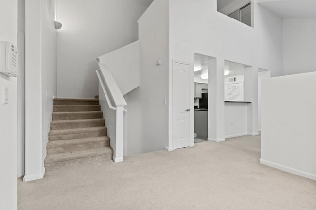 5350 Dunlay Dr in Sacramento, CA - Building Photo - Building Photo