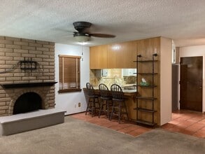 1333 Pierce Dr in Clovis, CA - Building Photo - Building Photo