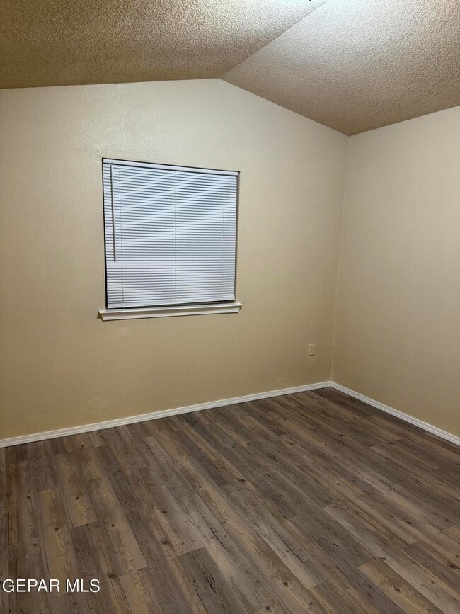 4116 Tierra Bronce Dr in El Paso, TX - Building Photo - Building Photo