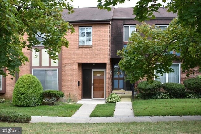 property at 3407 Golf View Dr