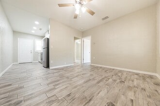 1023 2nd St SE in Winter Haven, FL - Building Photo - Building Photo