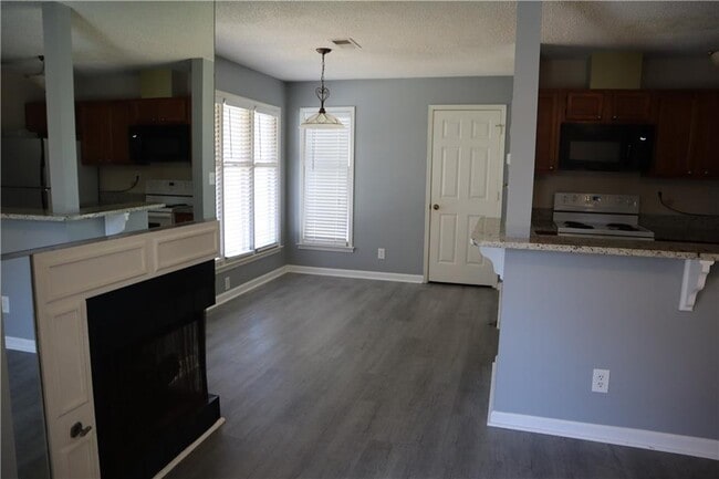 1103 Garden Ct in Atlanta, GA - Building Photo - Building Photo