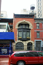 254 W 75th St in New York, NY - Building Photo - Building Photo