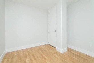 335 Harvard St, Unit L4 in Cambridge, MA - Building Photo - Building Photo