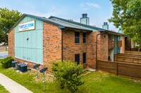 Turtle Creek Apartments Sherman in Sherman, TX - Foto de edificio - Building Photo