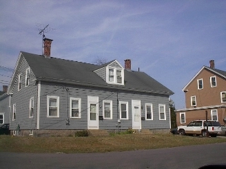 210 Kilvert St in Warwick, RI - Building Photo